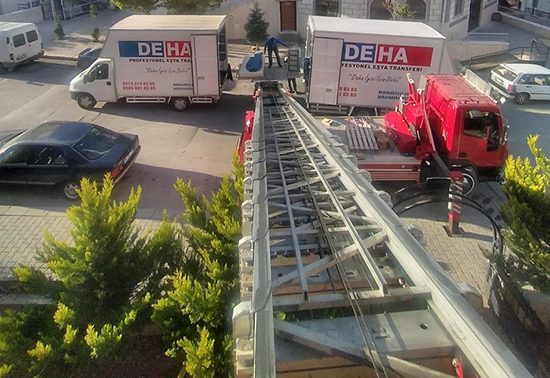Çamlıdere Evden Eve Nakliyat İçin Asansör Hizmeti